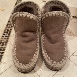 Mou Eskimo 18 boots size 38.  Color is elephant gray